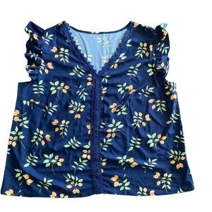 Shein women’s shorts sleeve top 4XL